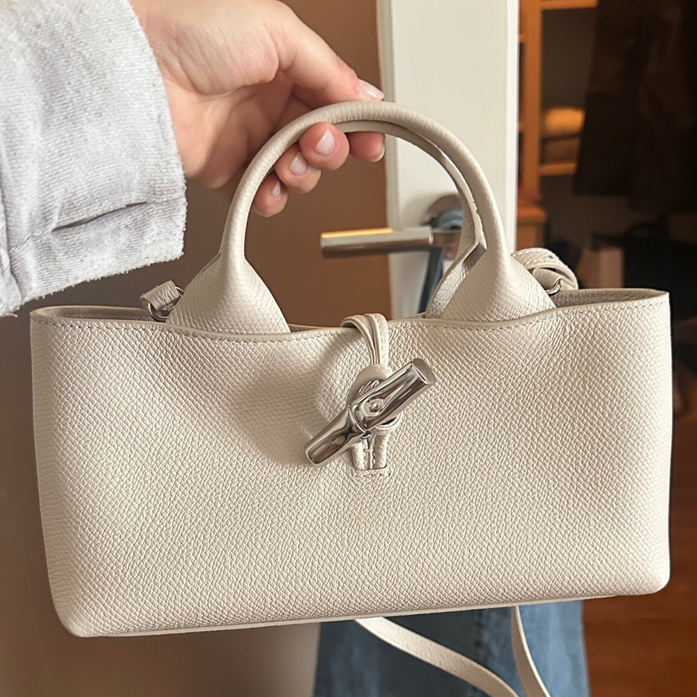 Longchamp le roseau east west